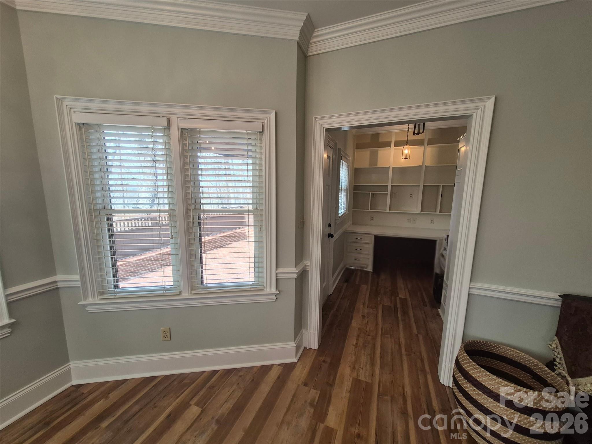 Country Club Acres - Residential