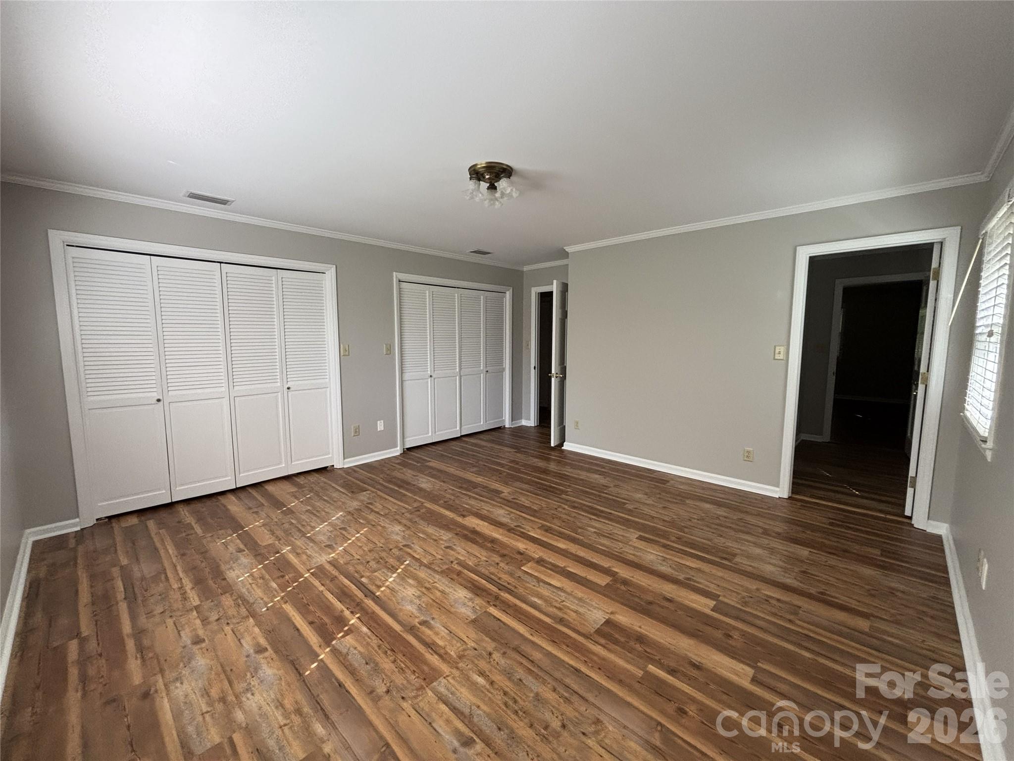 Country Club Acres - Residential