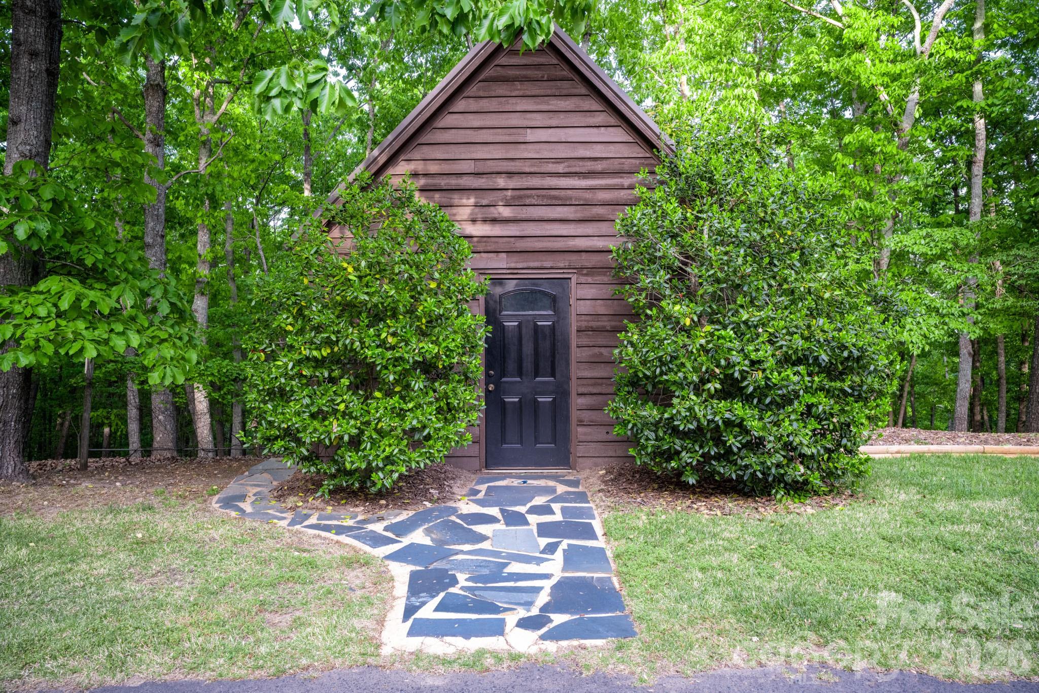 Country Club Acres - Residential