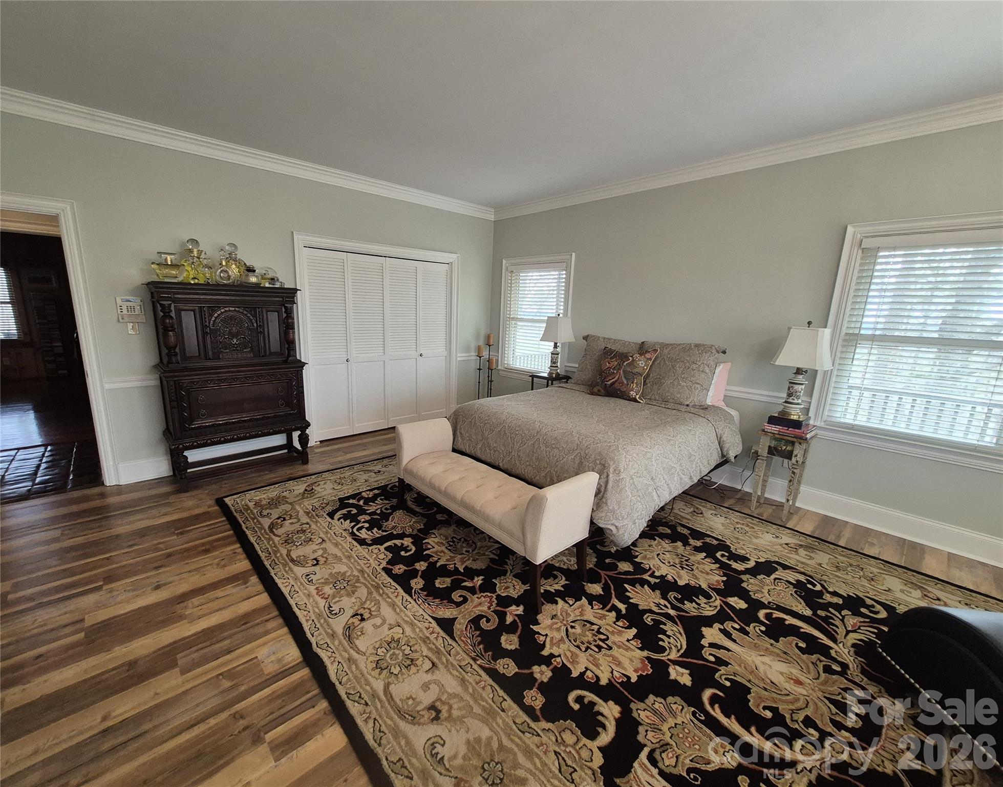 Country Club Acres - Residential