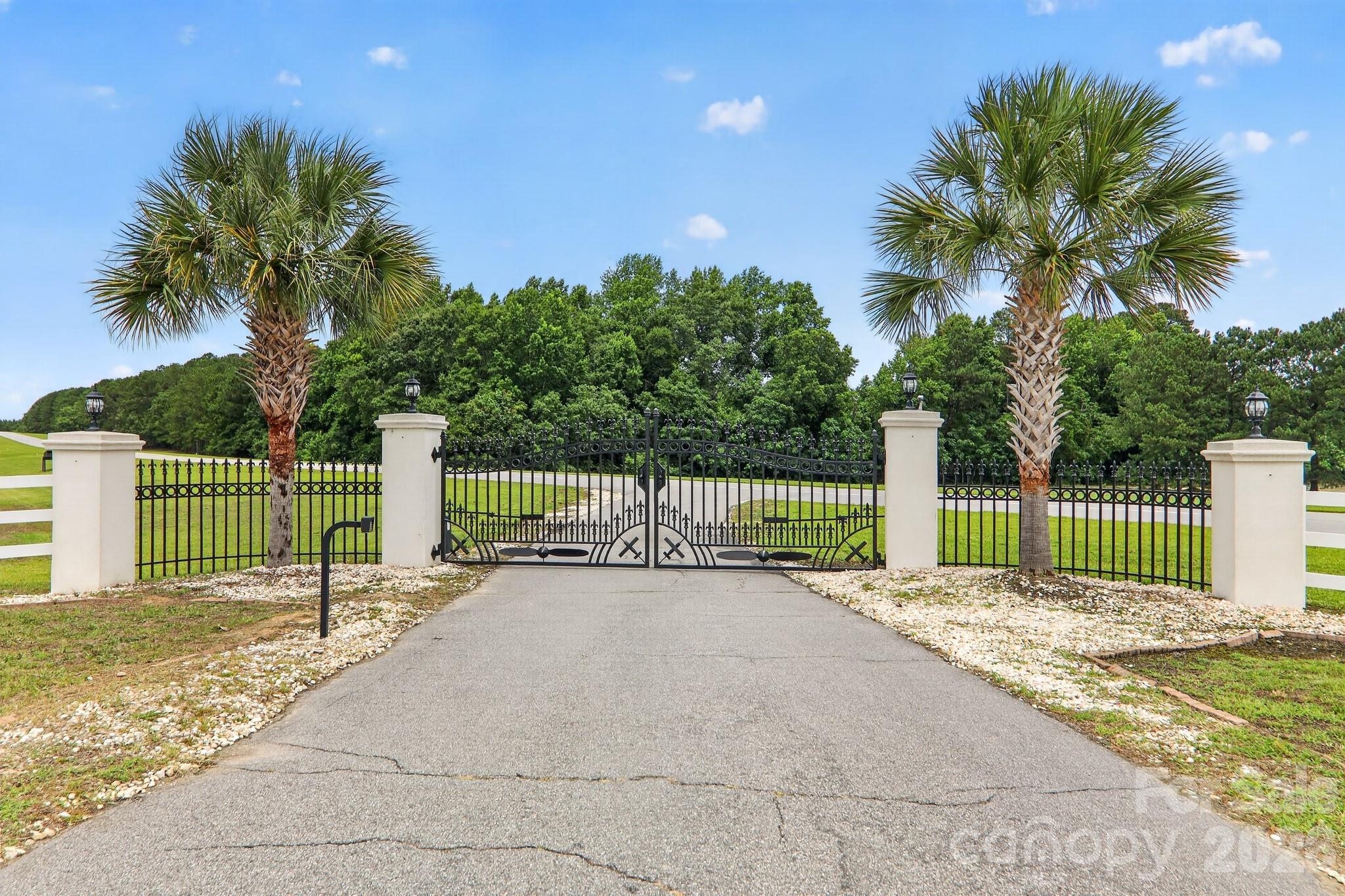 450 Bull Swamp Road