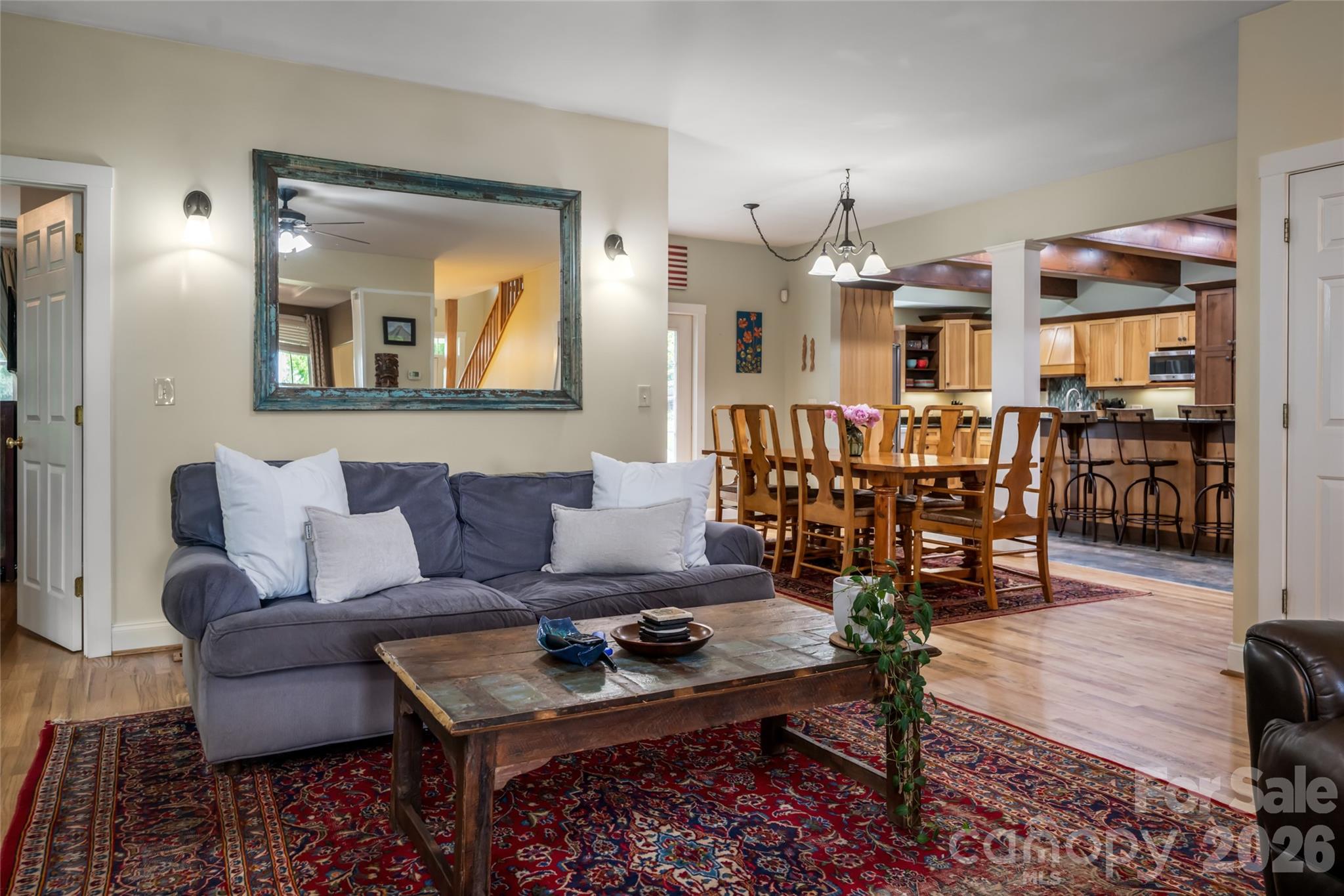 10 Lark Hill Drive