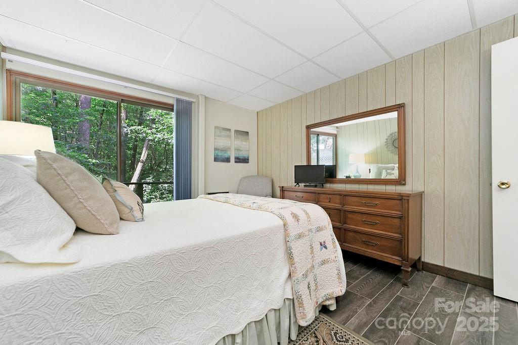 Connestee Falls - Residential