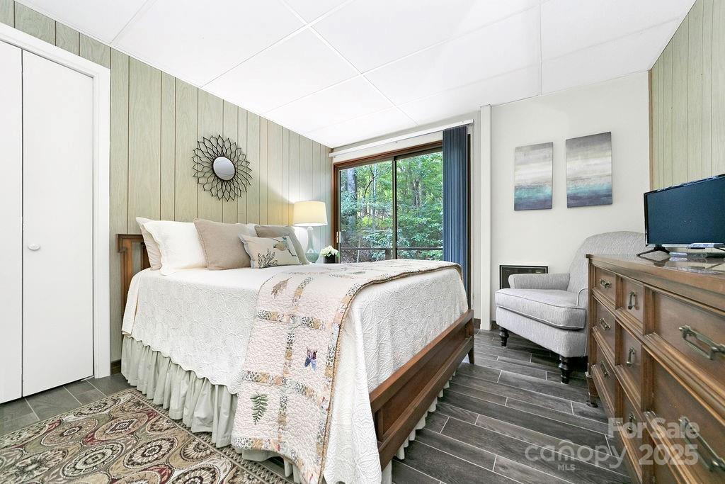 Connestee Falls - Residential