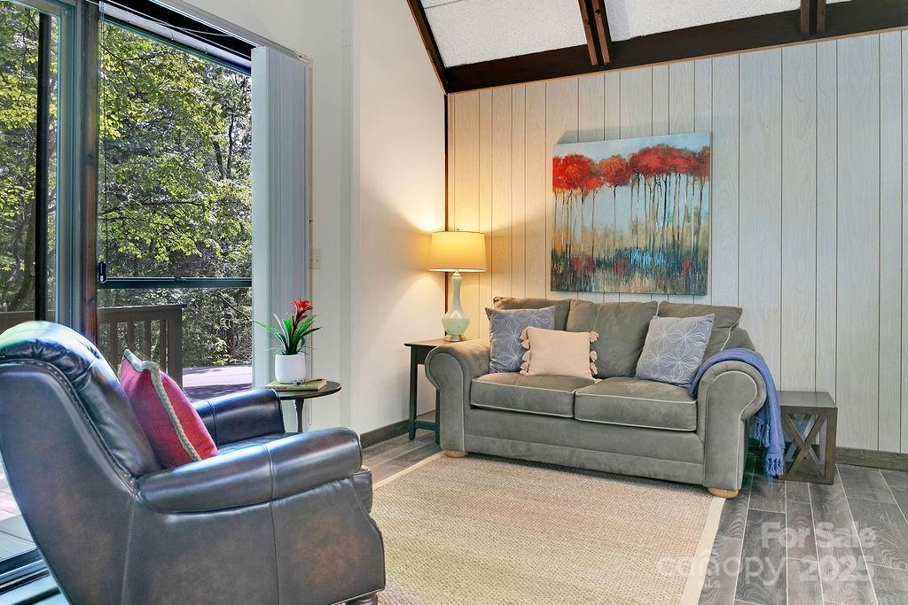 Connestee Falls - Residential