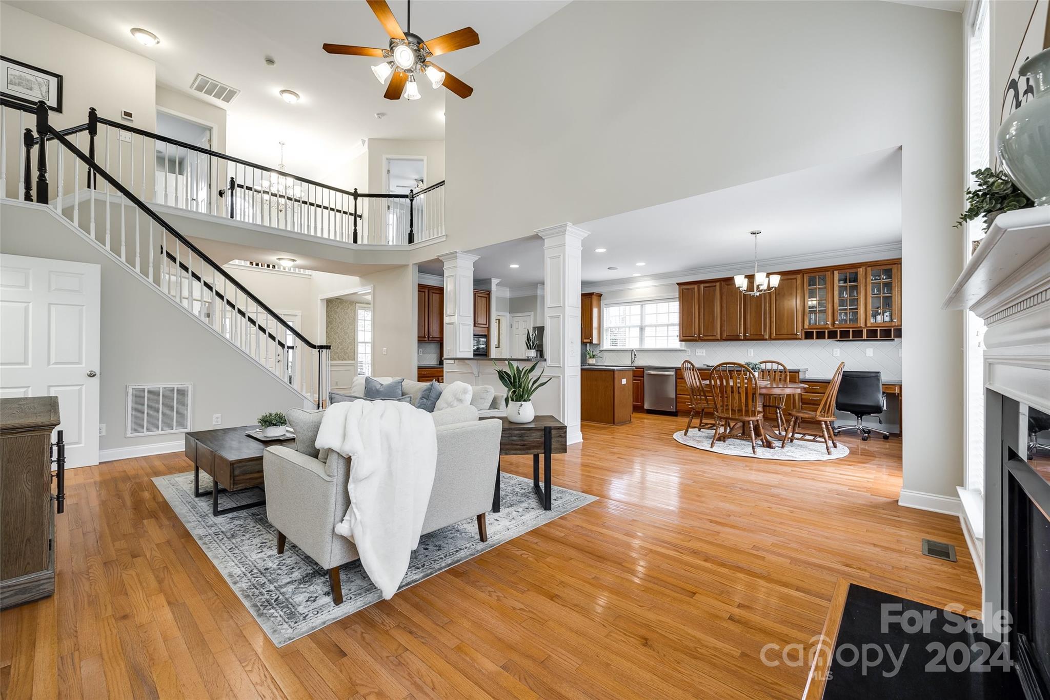 Lake Shore - Residential