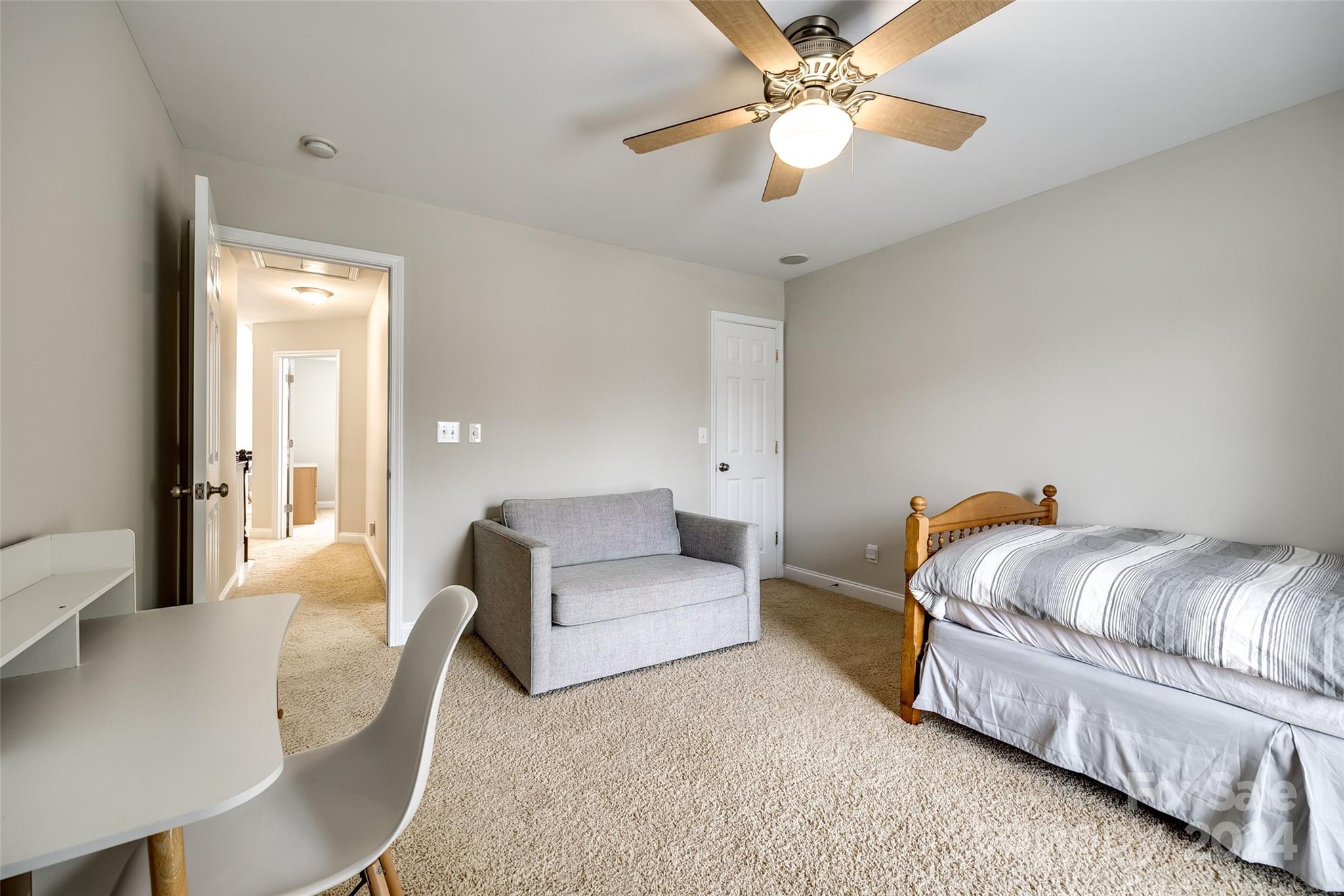 Lake Shore - Residential