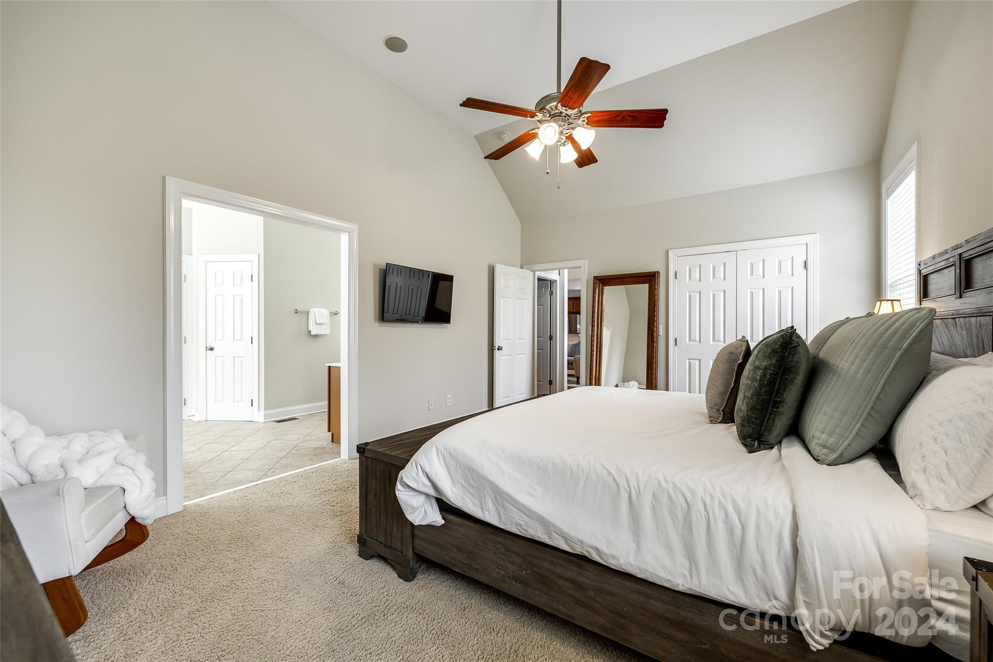 Lake Shore - Residential