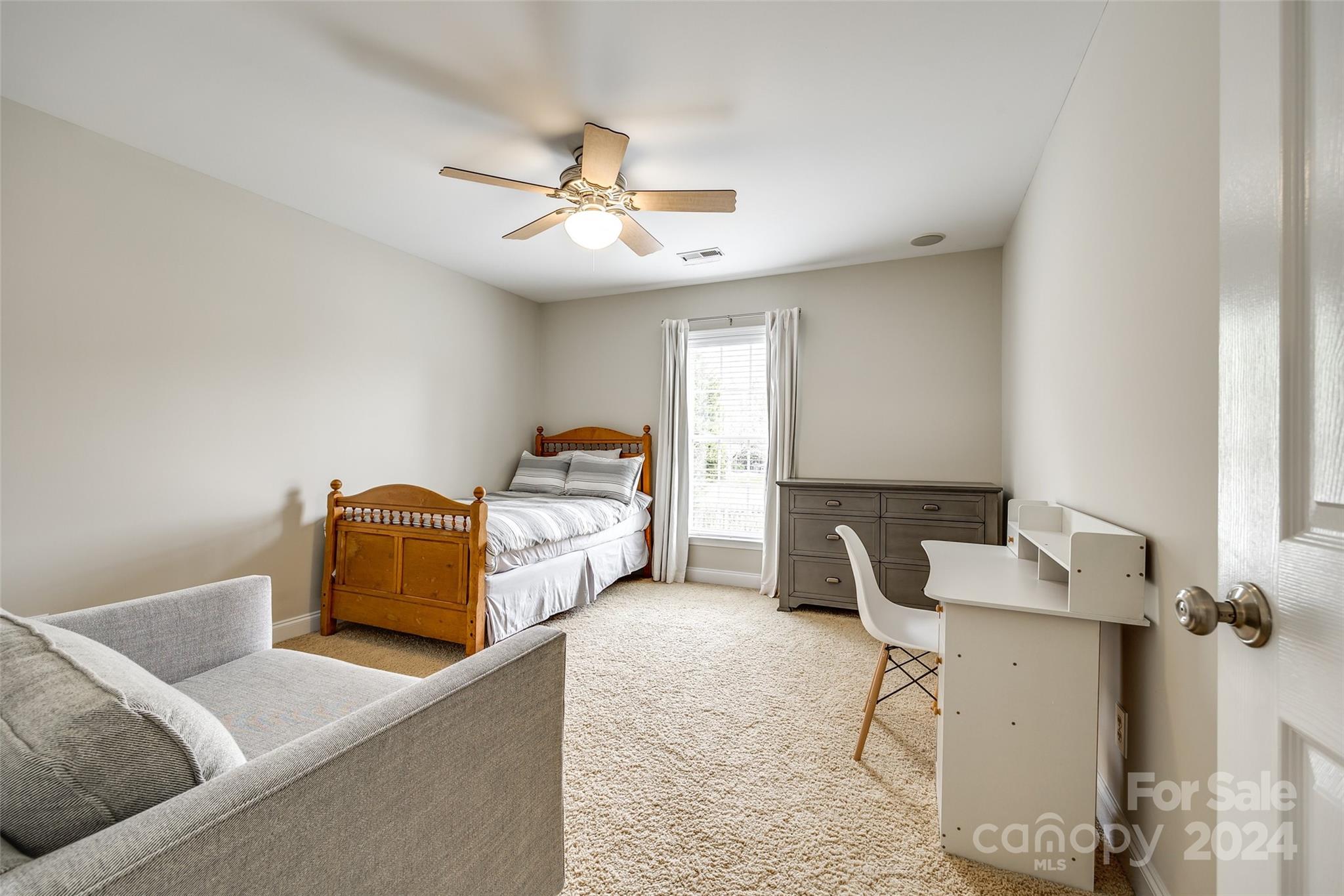 Lake Shore - Residential