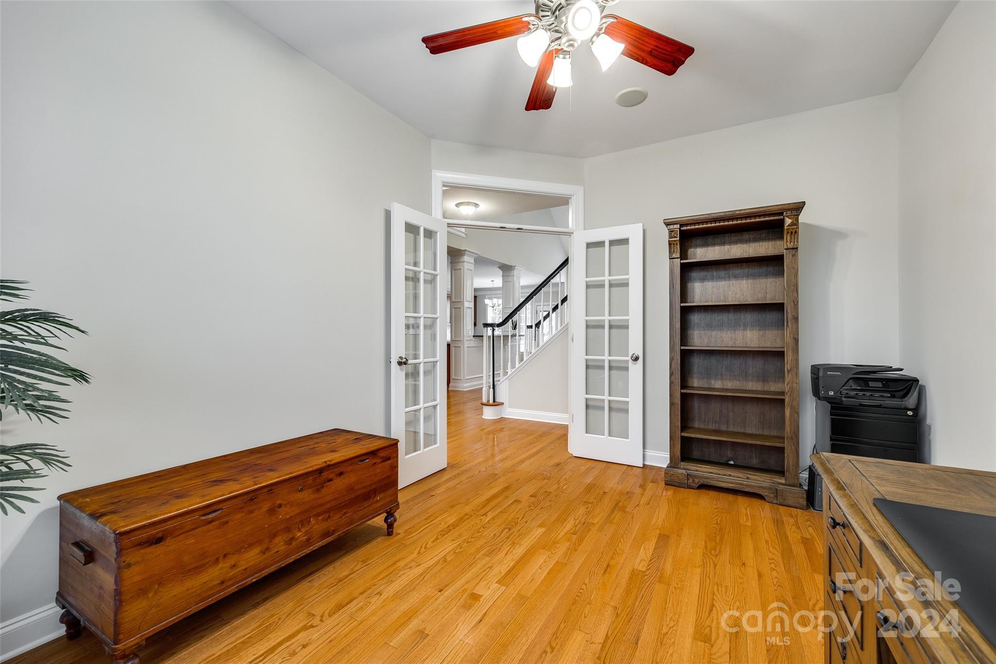 Lake Shore - Residential