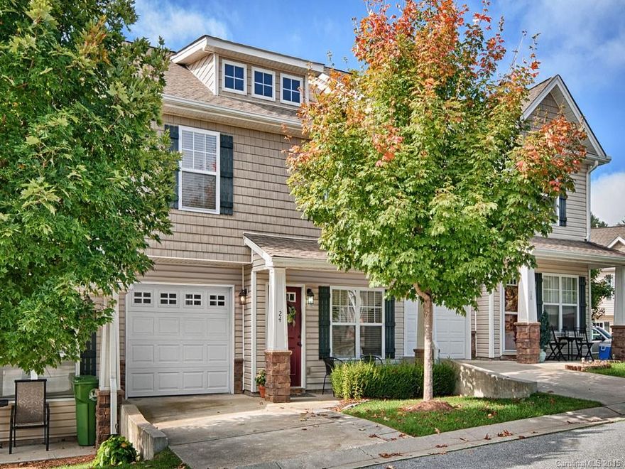 Adorable 3/2.5 condo convenient to all South Asheville has to offer! Henderson County taxes help make this gem more affordable. Freshly painted and move-in ready.