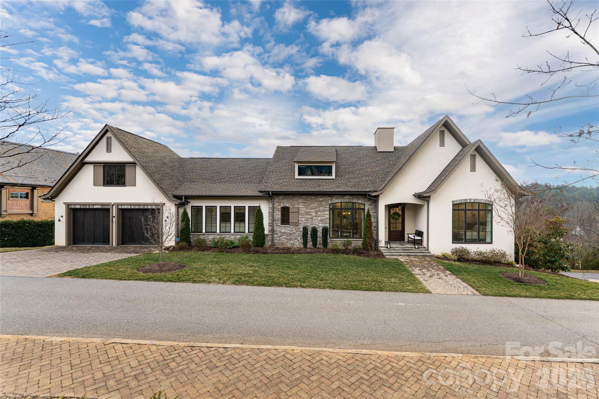 22 Snap Dragon Court