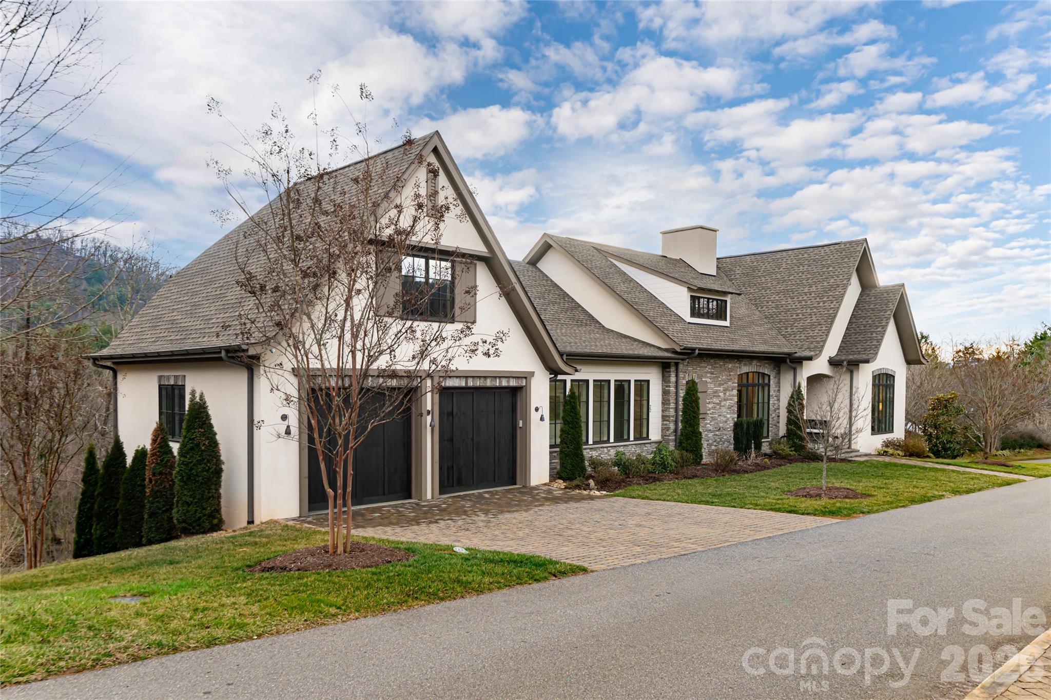 22 Snap Dragon Court