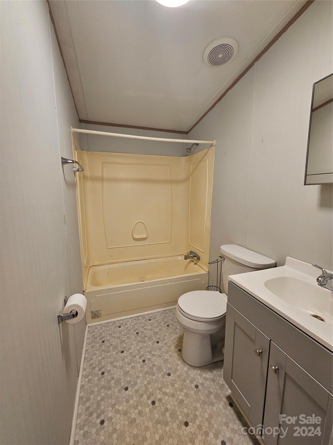 Emerald Shores - Residential