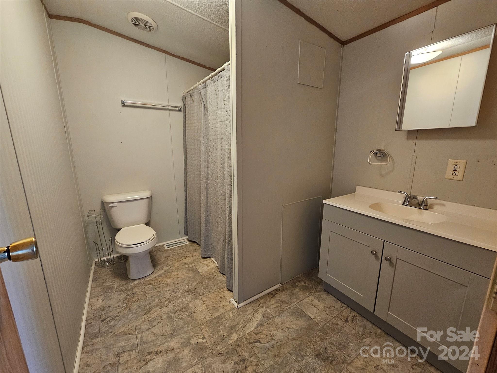 Emerald Shores - Residential