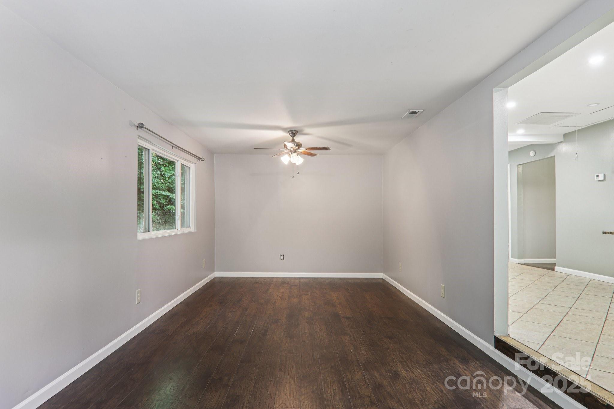 1416 Roy Dula Place SW