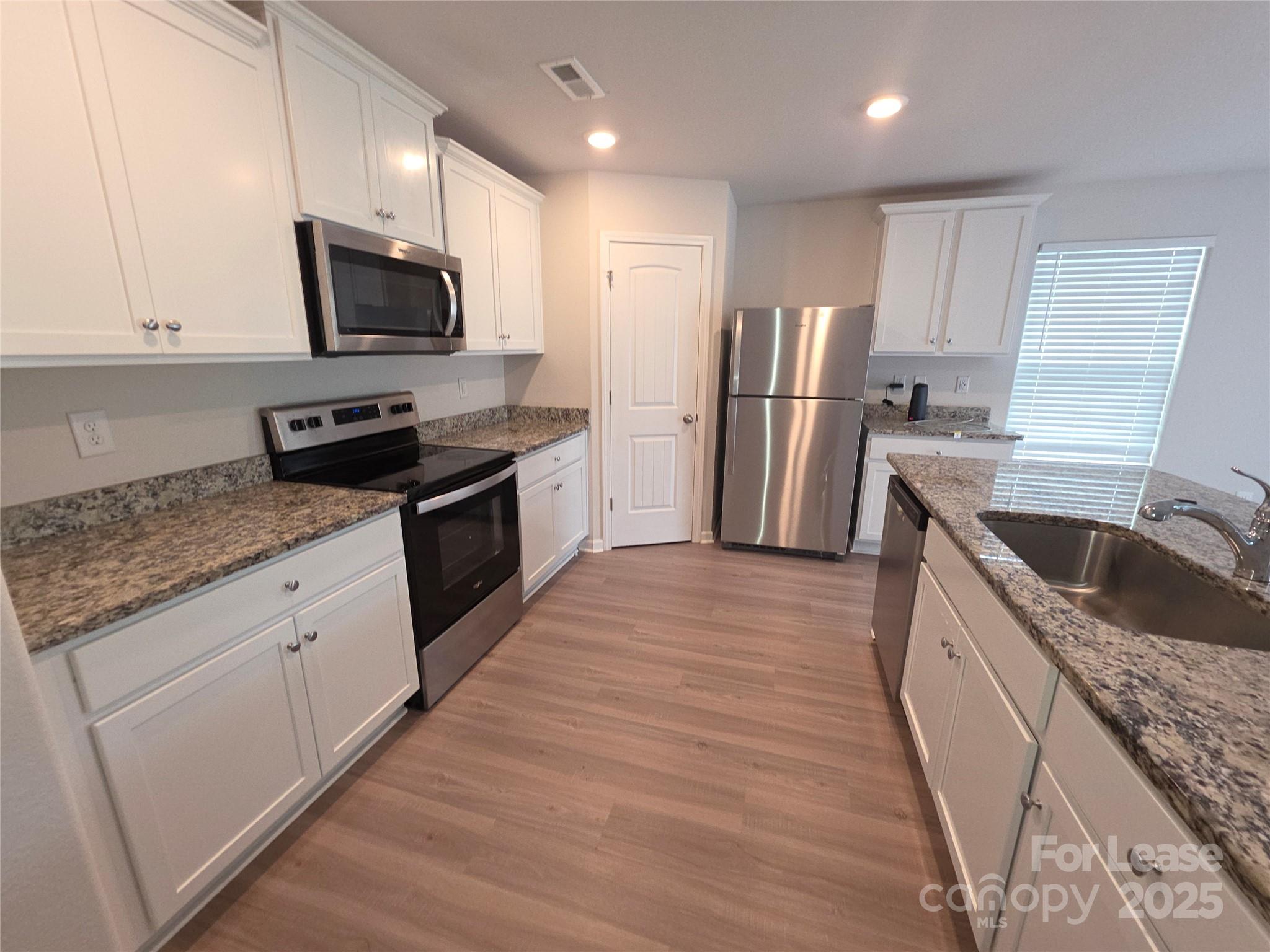 Mckee Creek Village - Residential Lease