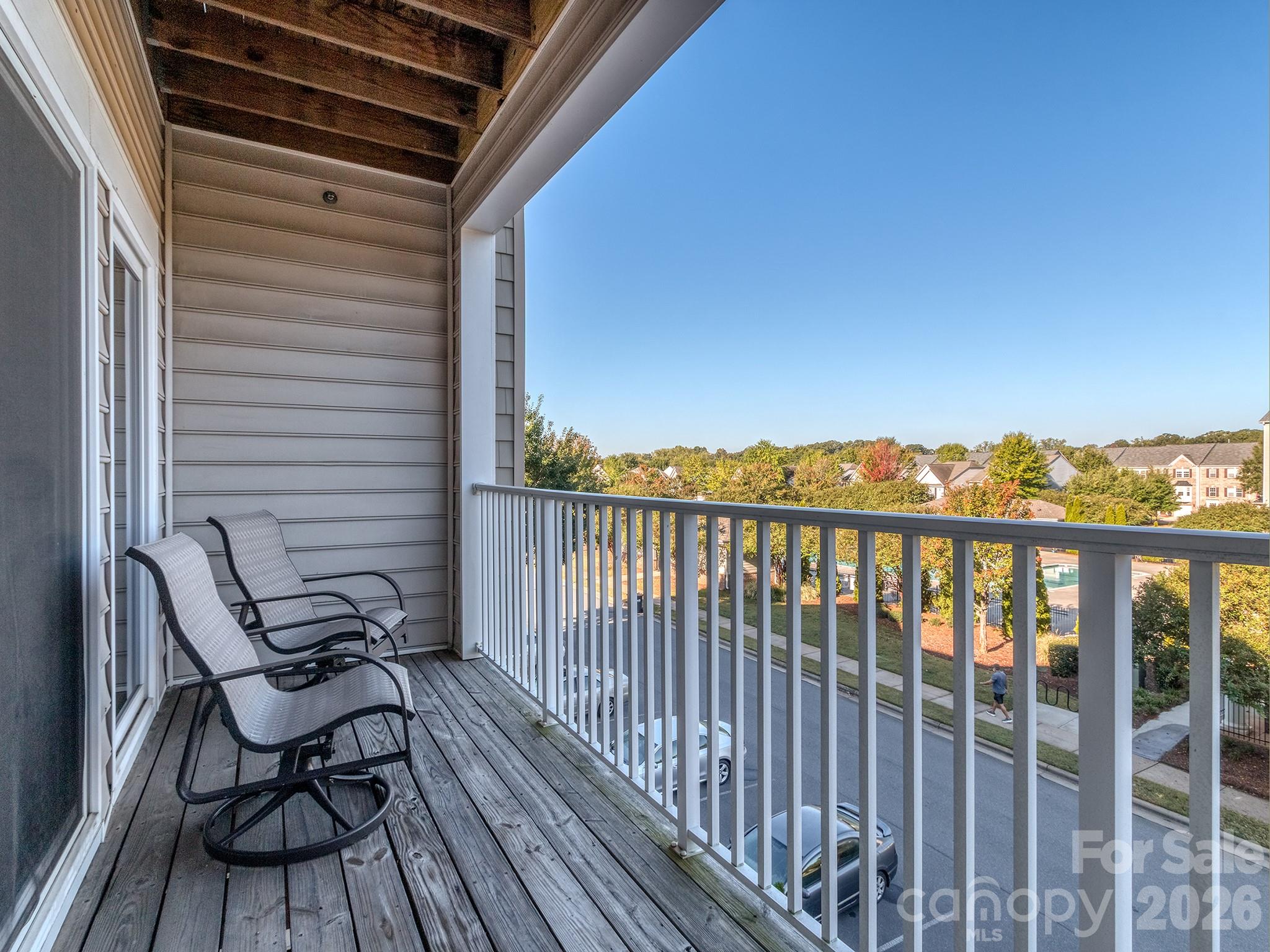 6605 Central Pacific Avenue 302