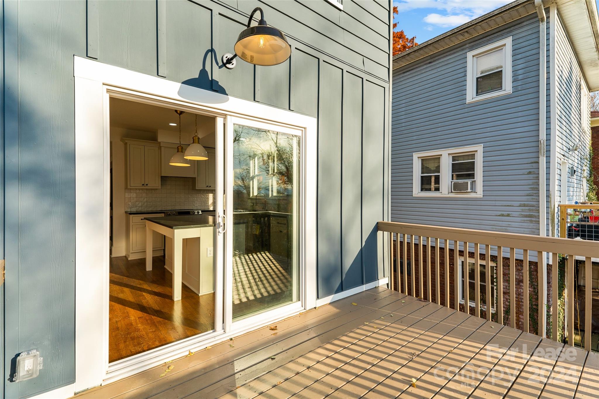 Downtown - Residential Lease