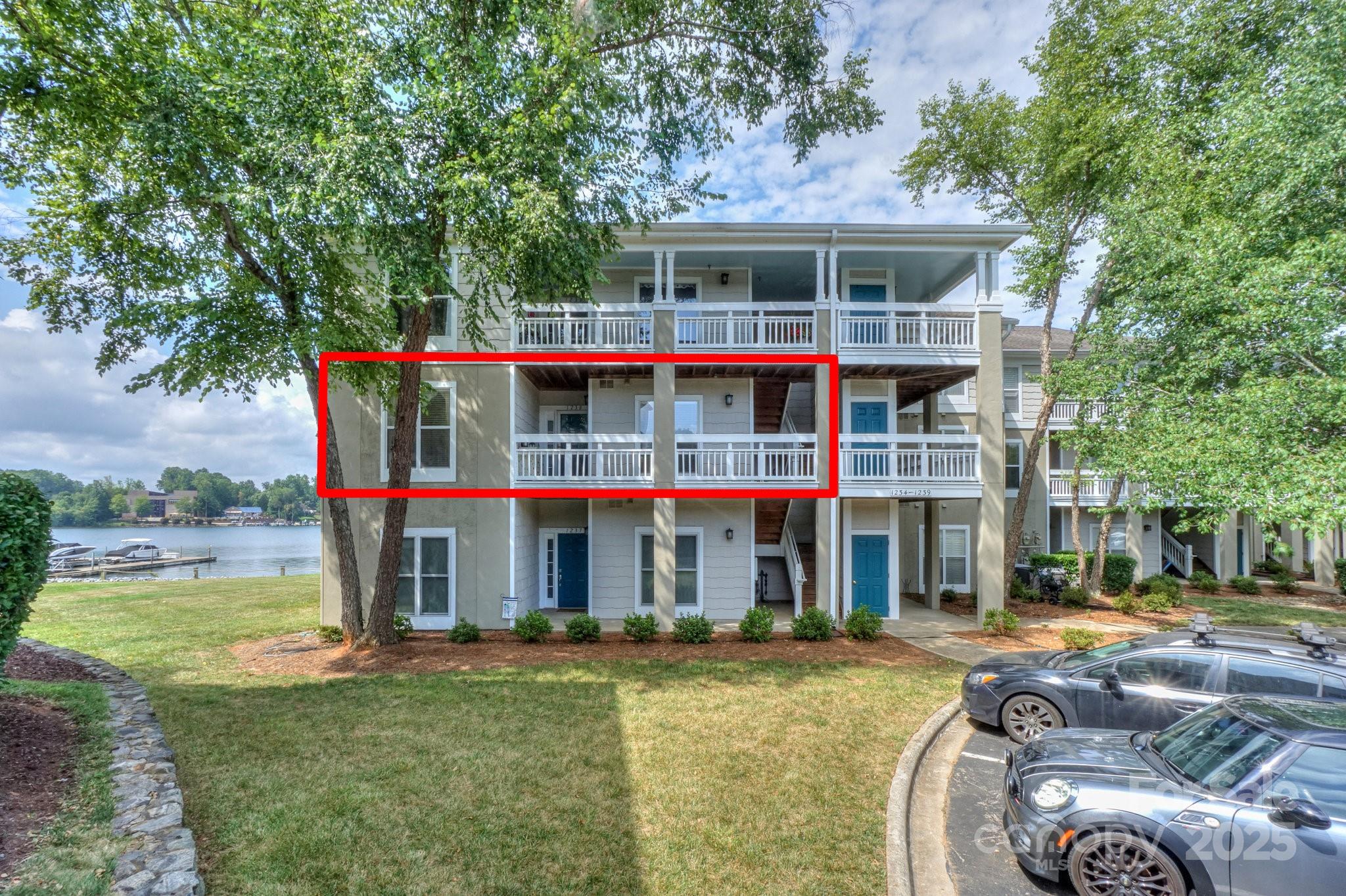 1238 Torrence Circle