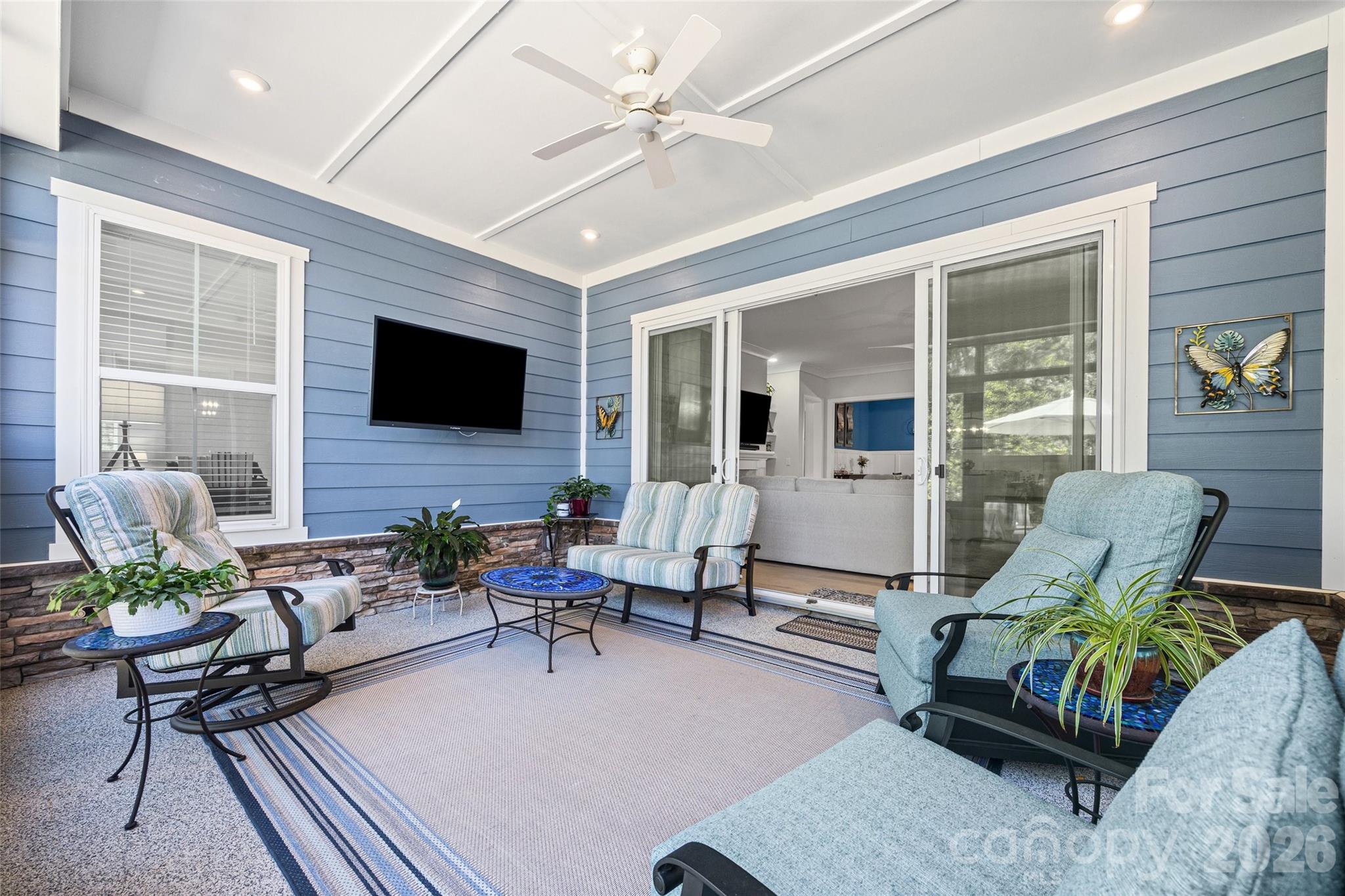 McLean - South Shore - Residential