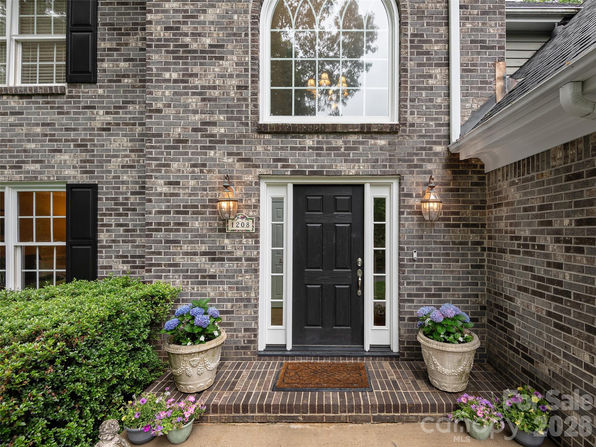 1208 Saint Charles Court