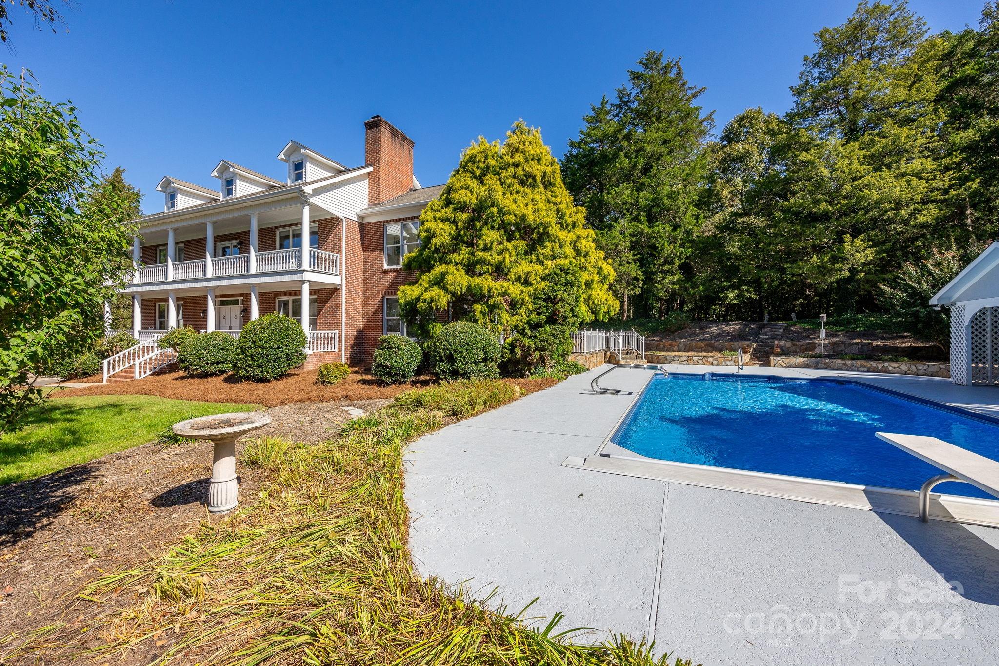 4141 Shattalon Drive