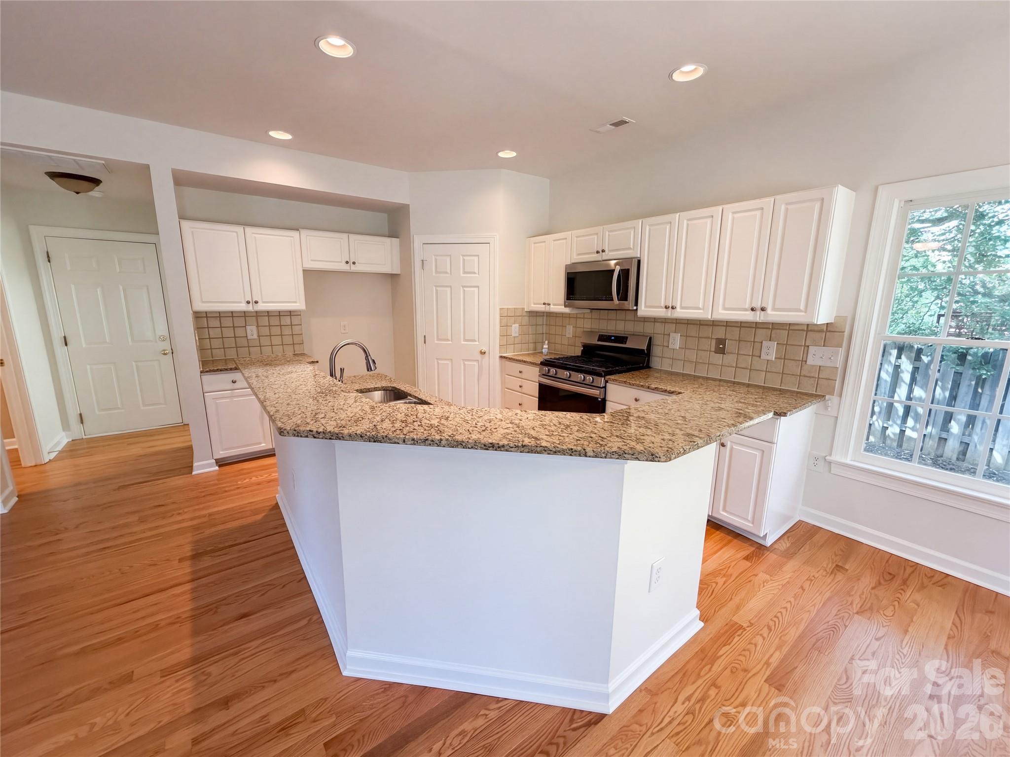 5609 Fairvista Drive