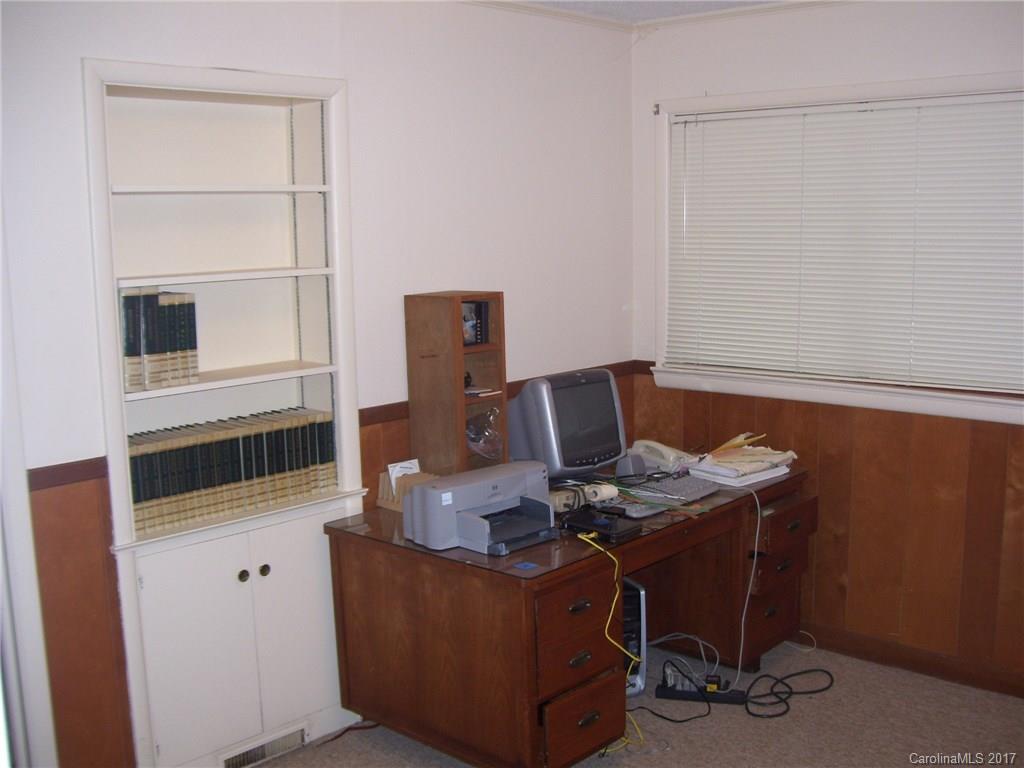 Forest Hills - Residential