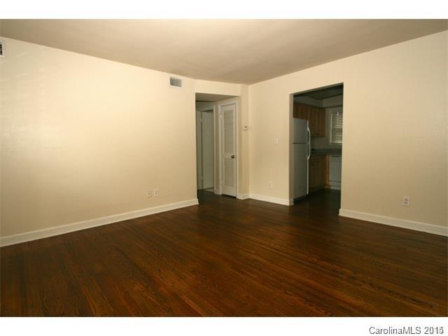 Cotswolds On Walker - Residential Lease