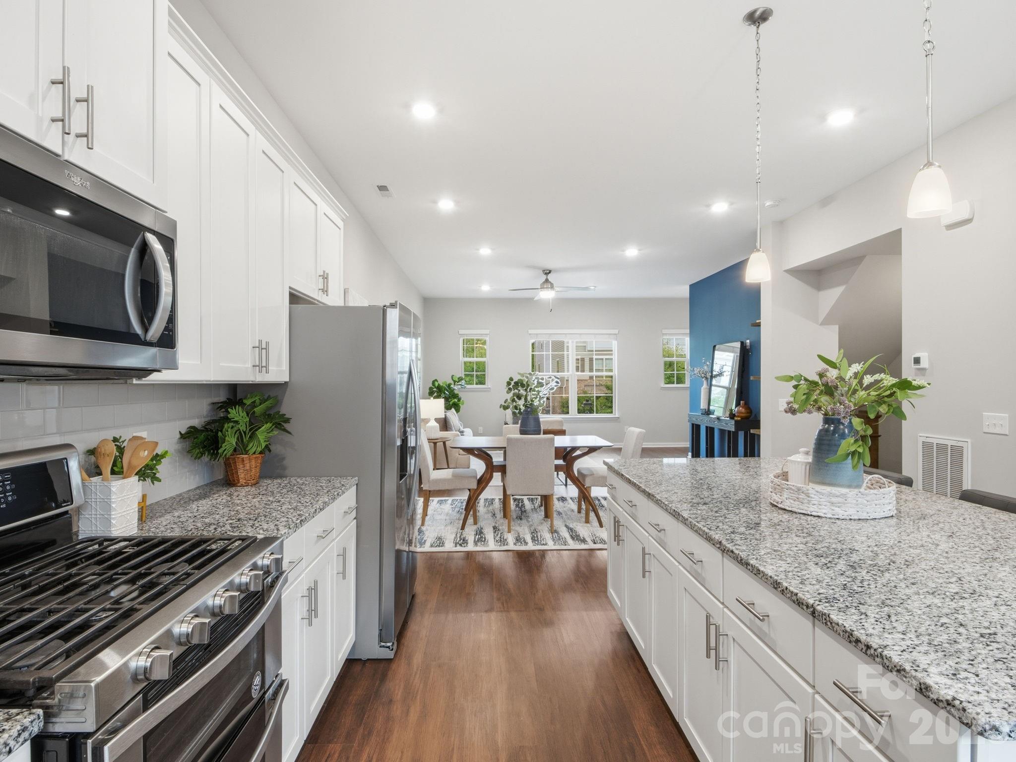 Hadley at Arrowood Station - Residential