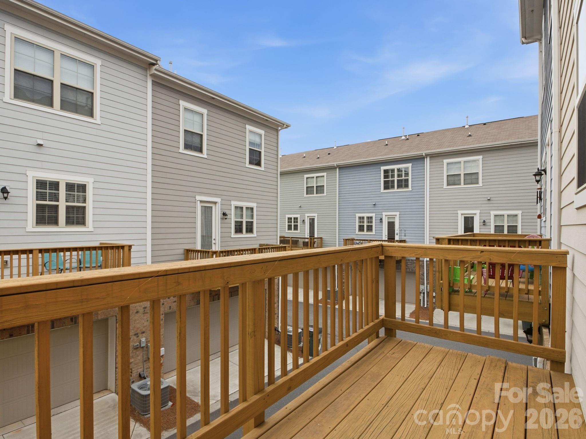 Hadley at Arrowood Station - Residential