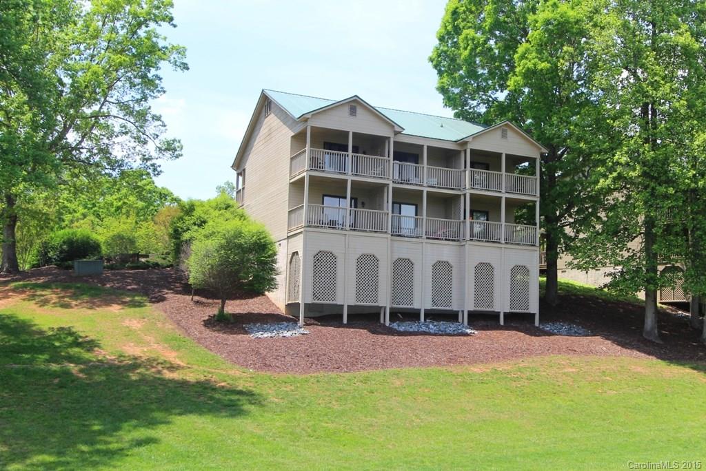 Rumbling Bald on Lake Lure - Residential