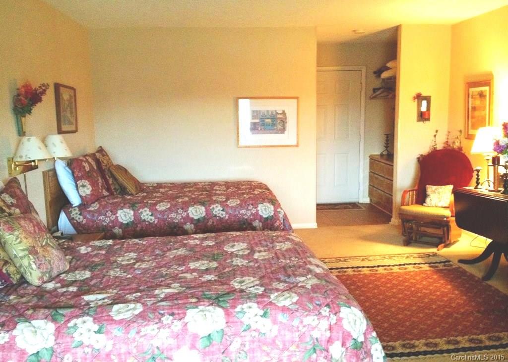 Rumbling Bald on Lake Lure - Residential