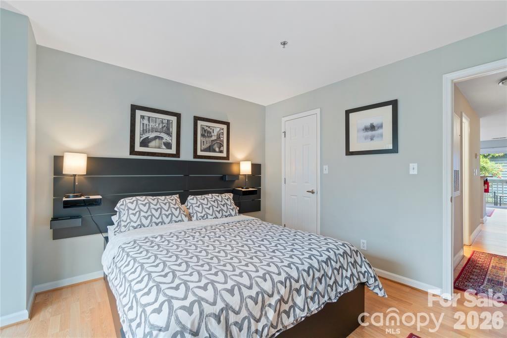 The Fourth Ward Square - Residential