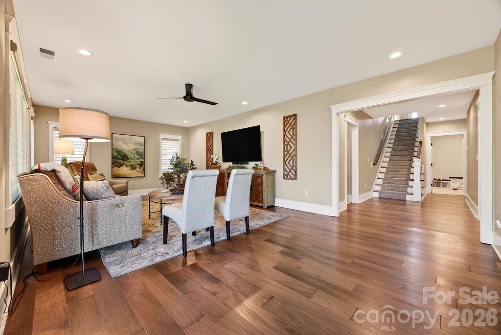 Cummings Cove - Residential