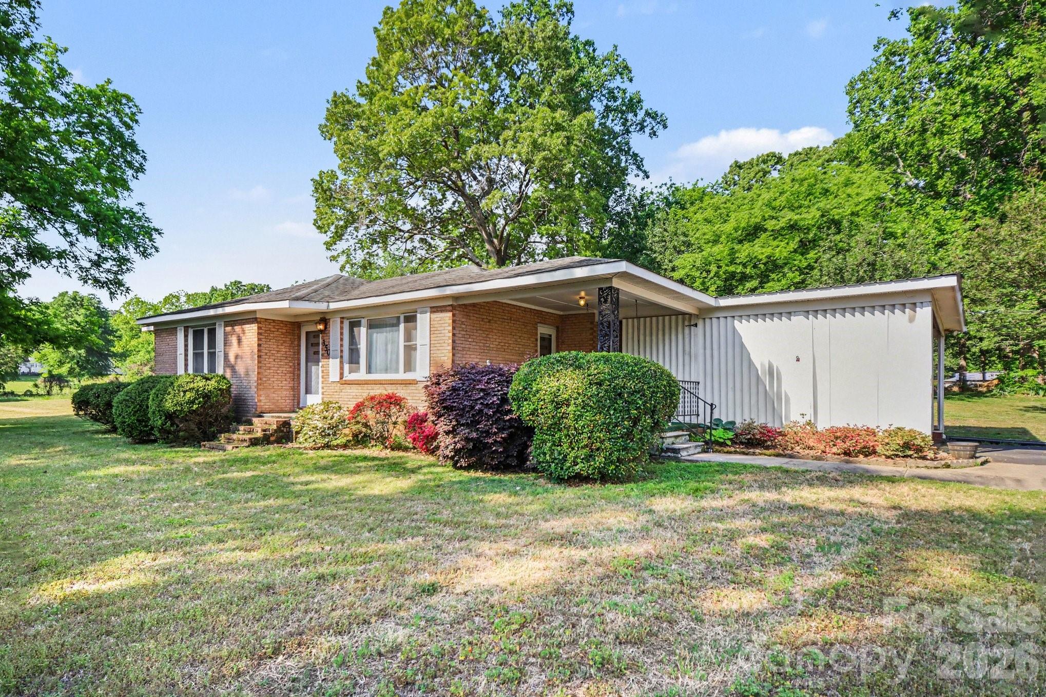 350 Raleigh Street NW