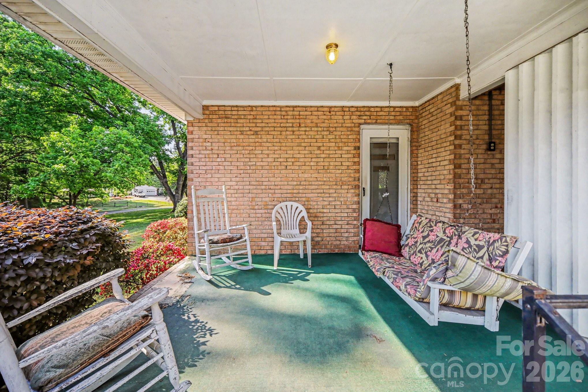 350 Raleigh Street NW