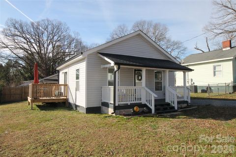 112 E Hartford Avenue E Bessemer City NC 28016