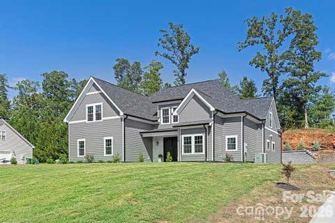 Photo of 5046 Woodwinds Drive NE, Hickory, NC 28601 (MLS # 4390835)