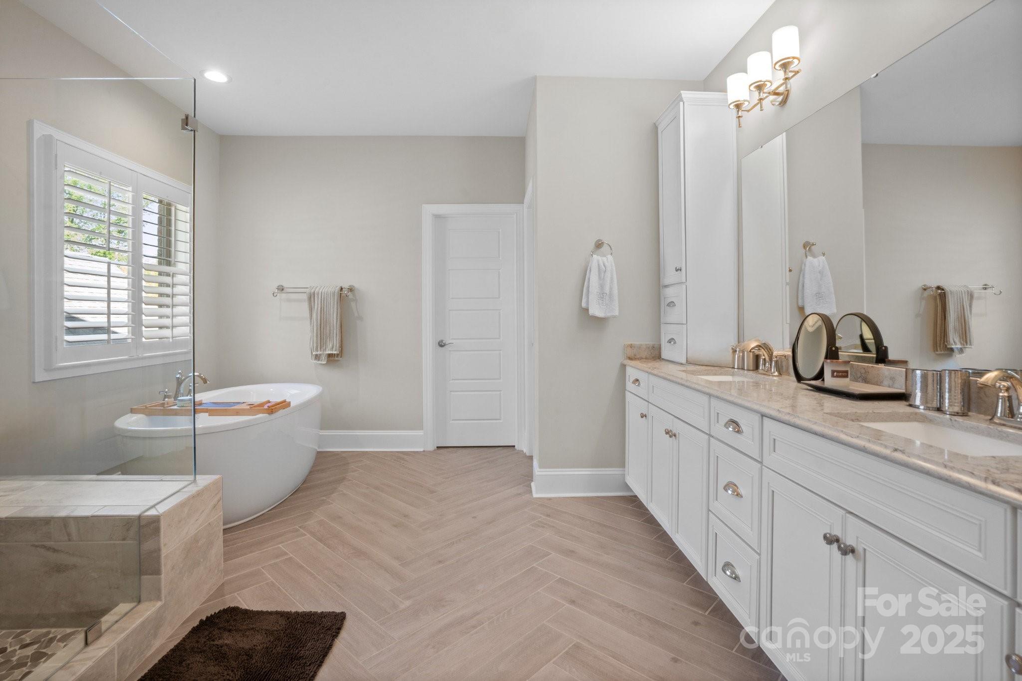 Wolfe Ridge - Residential