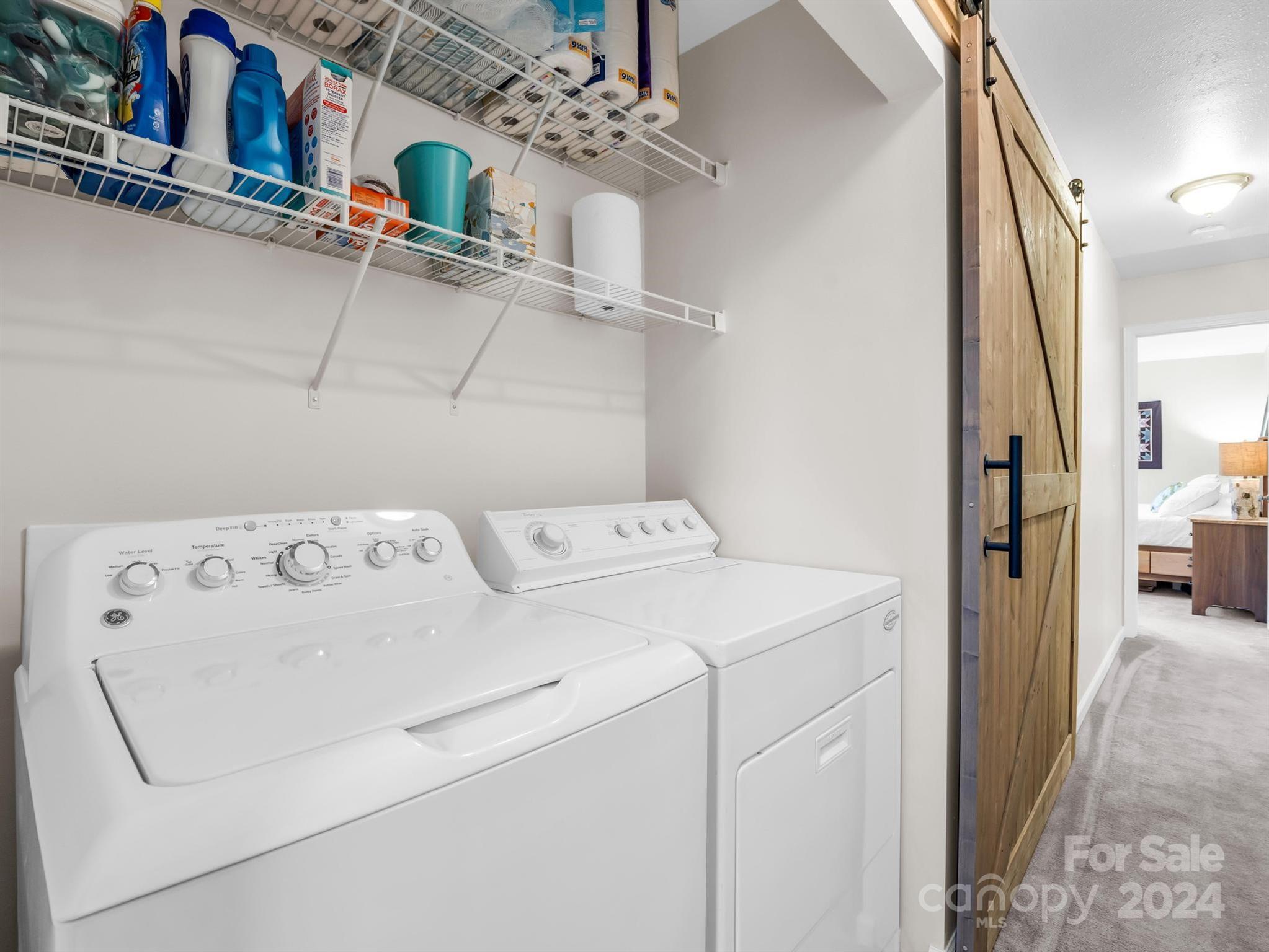 Laurel Lakes - Residential