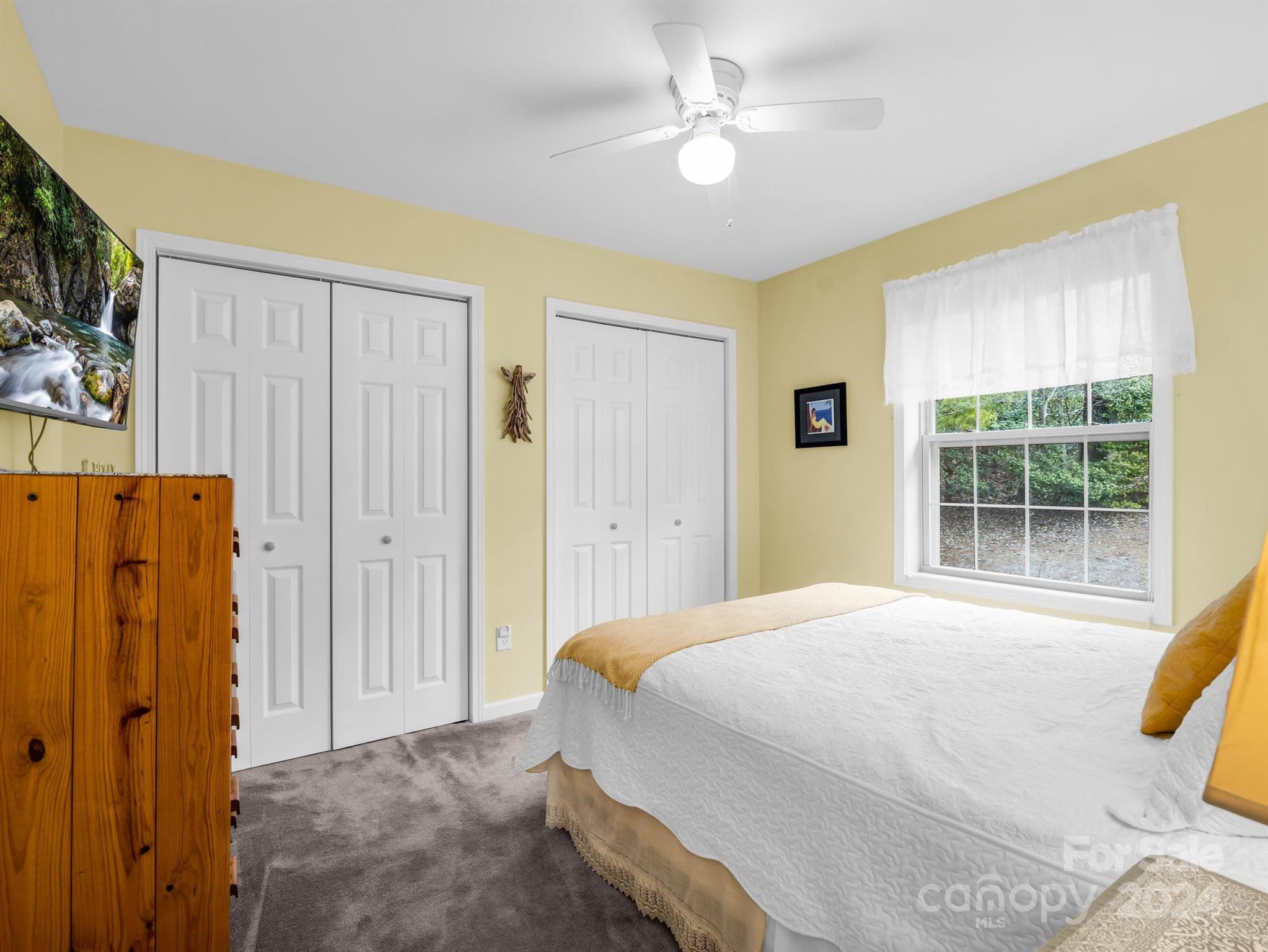 Laurel Lakes - Residential