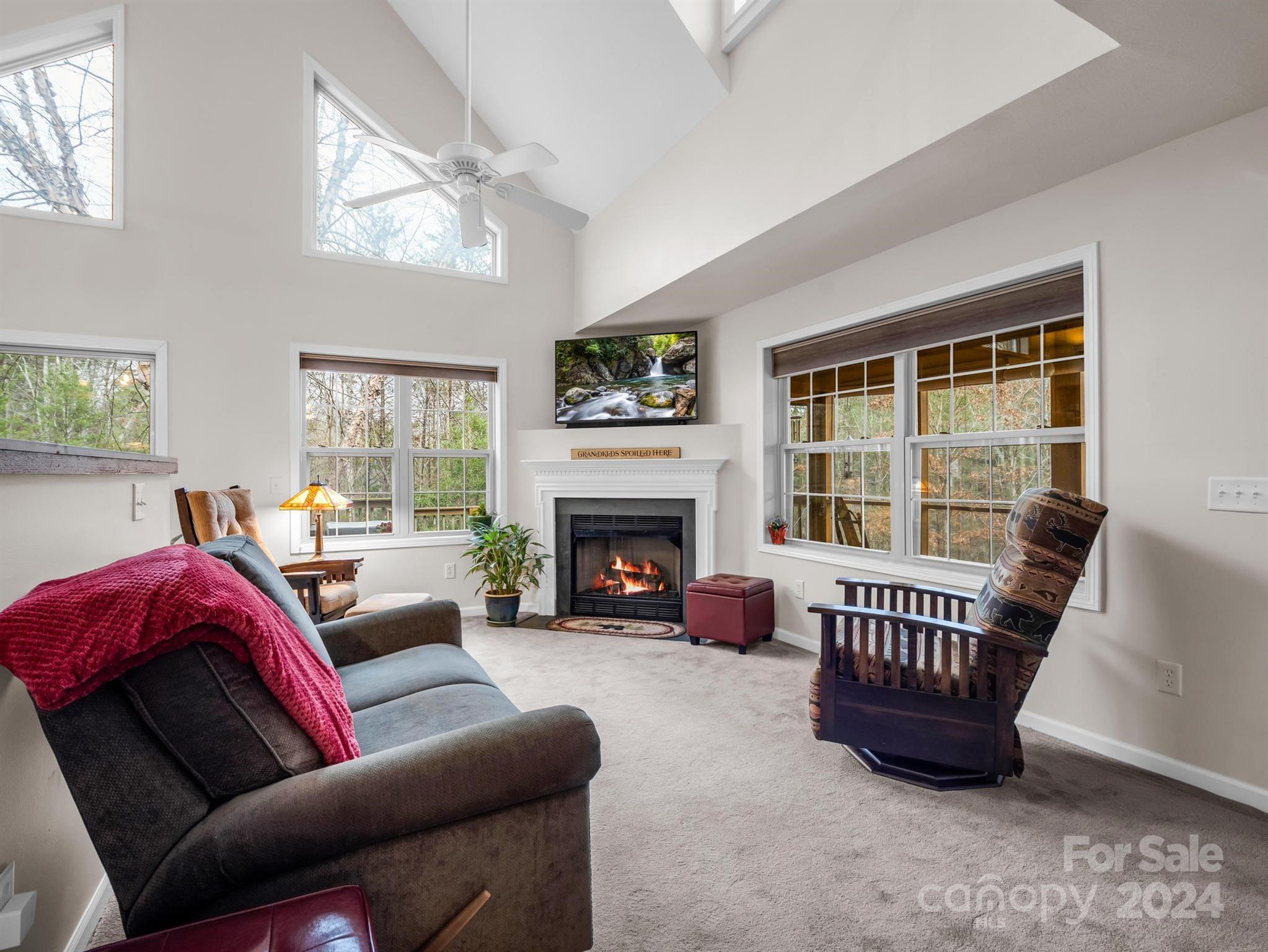 Laurel Lakes - Residential