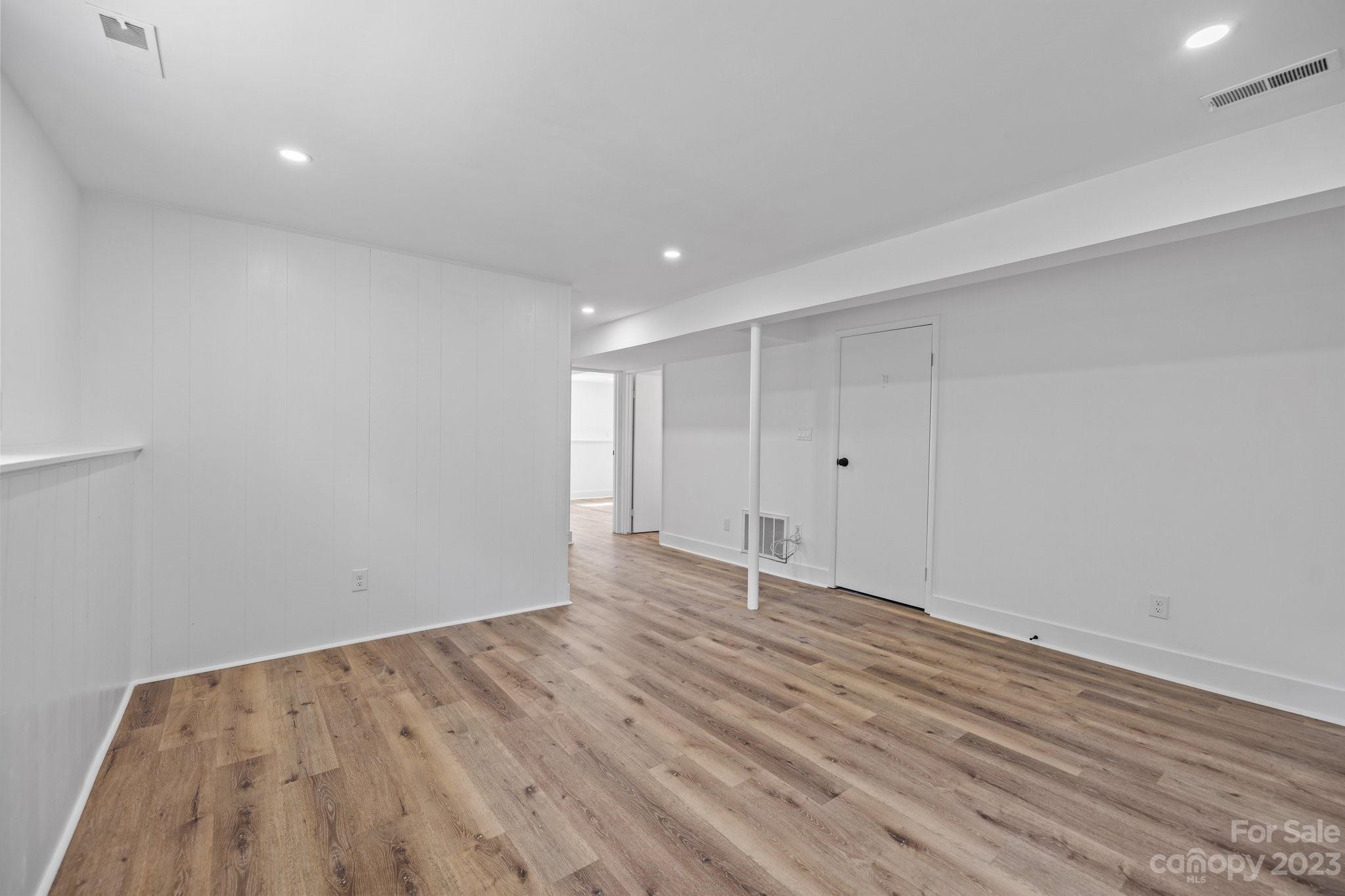 Wyndmere - Residential