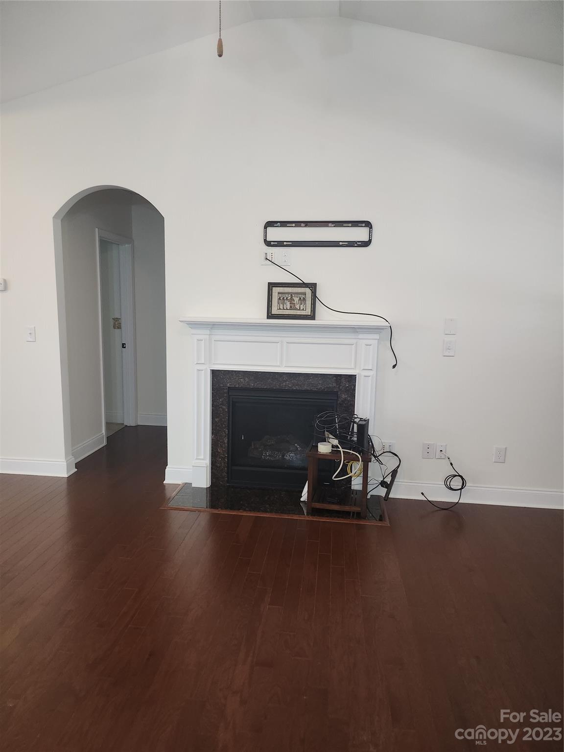Windsor Hall - Residential