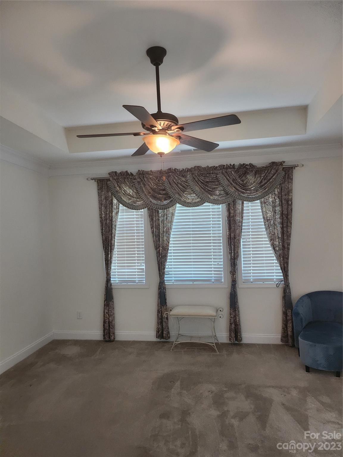Windsor Hall - Residential