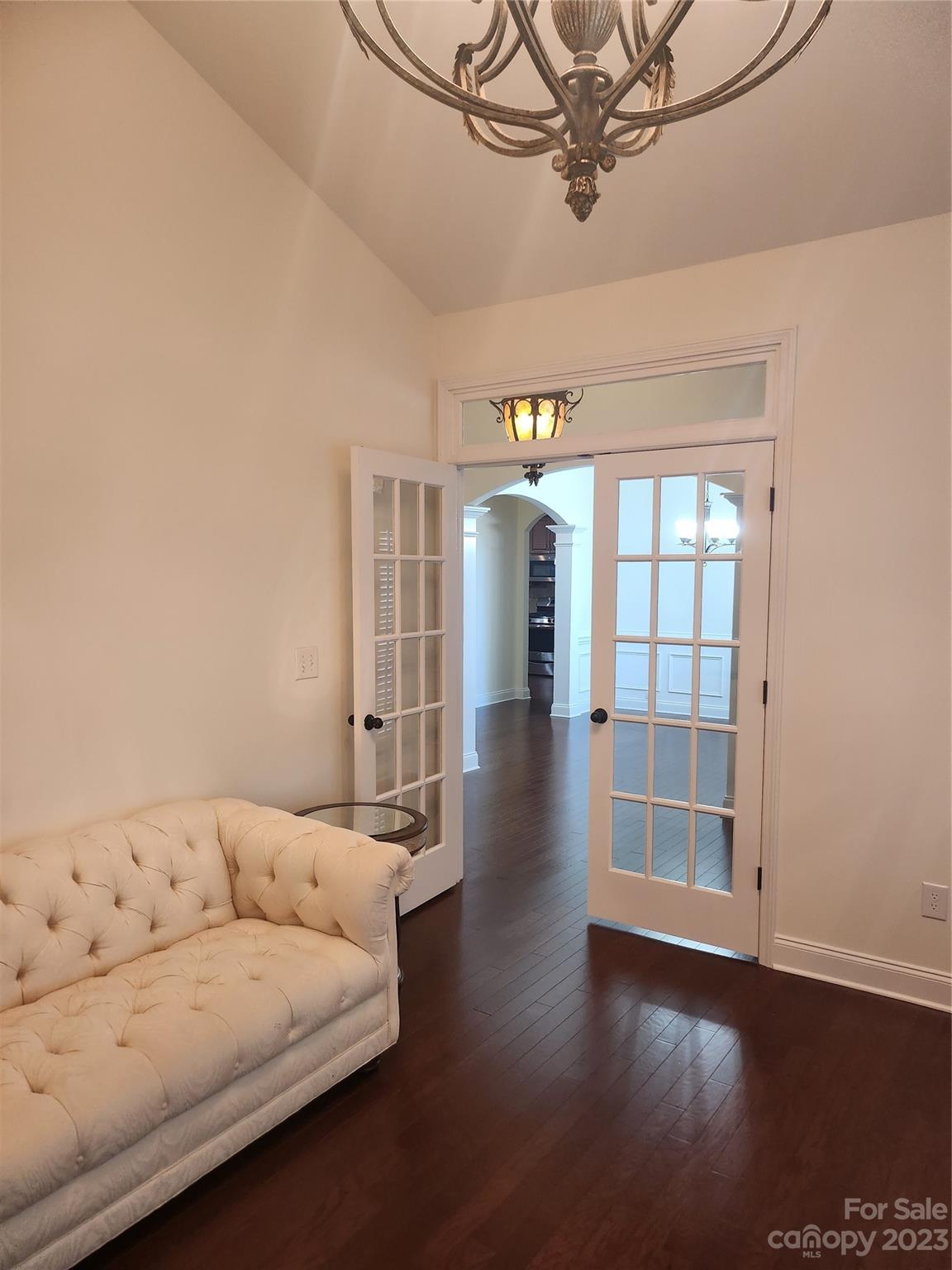 Windsor Hall - Residential