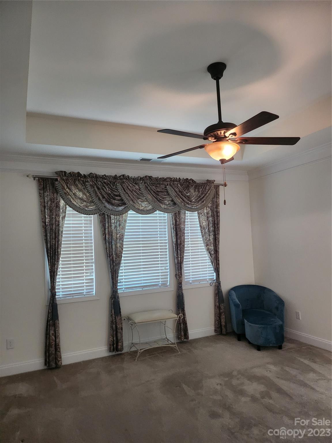 Windsor Hall - Residential