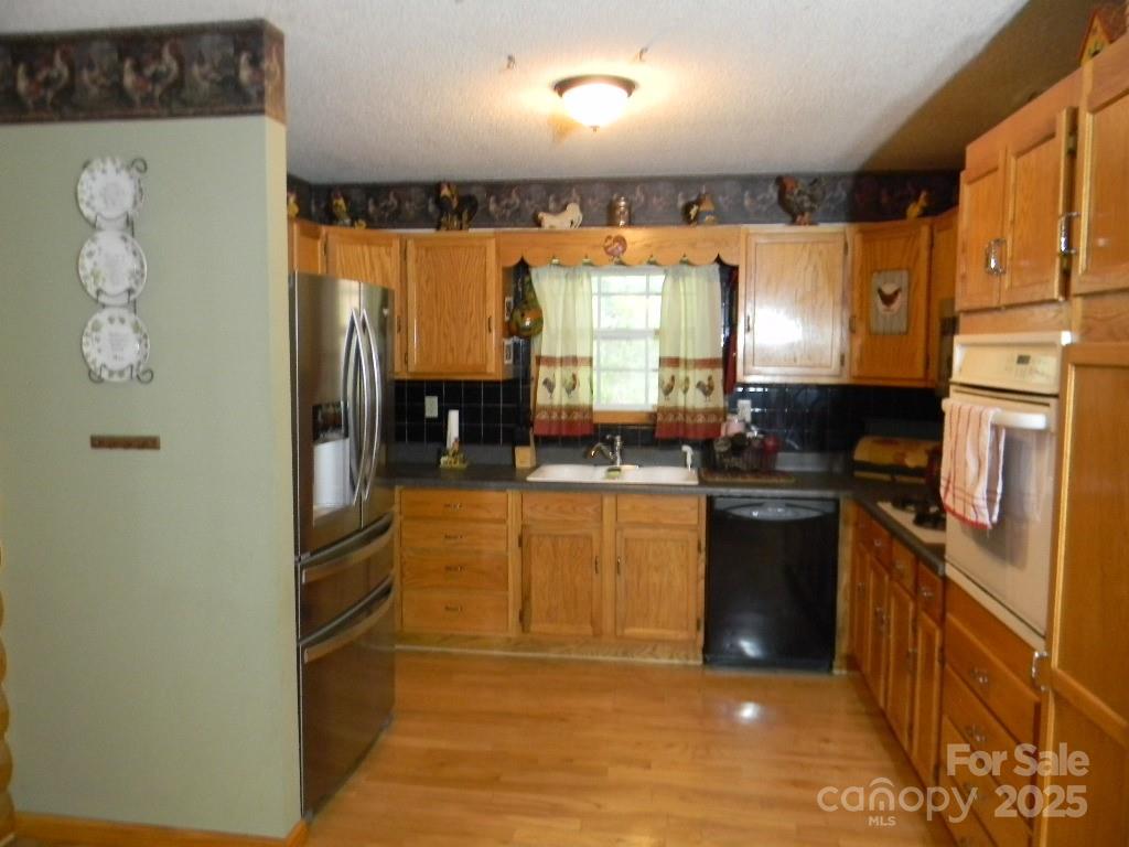 1425 Sorrells Cove Road